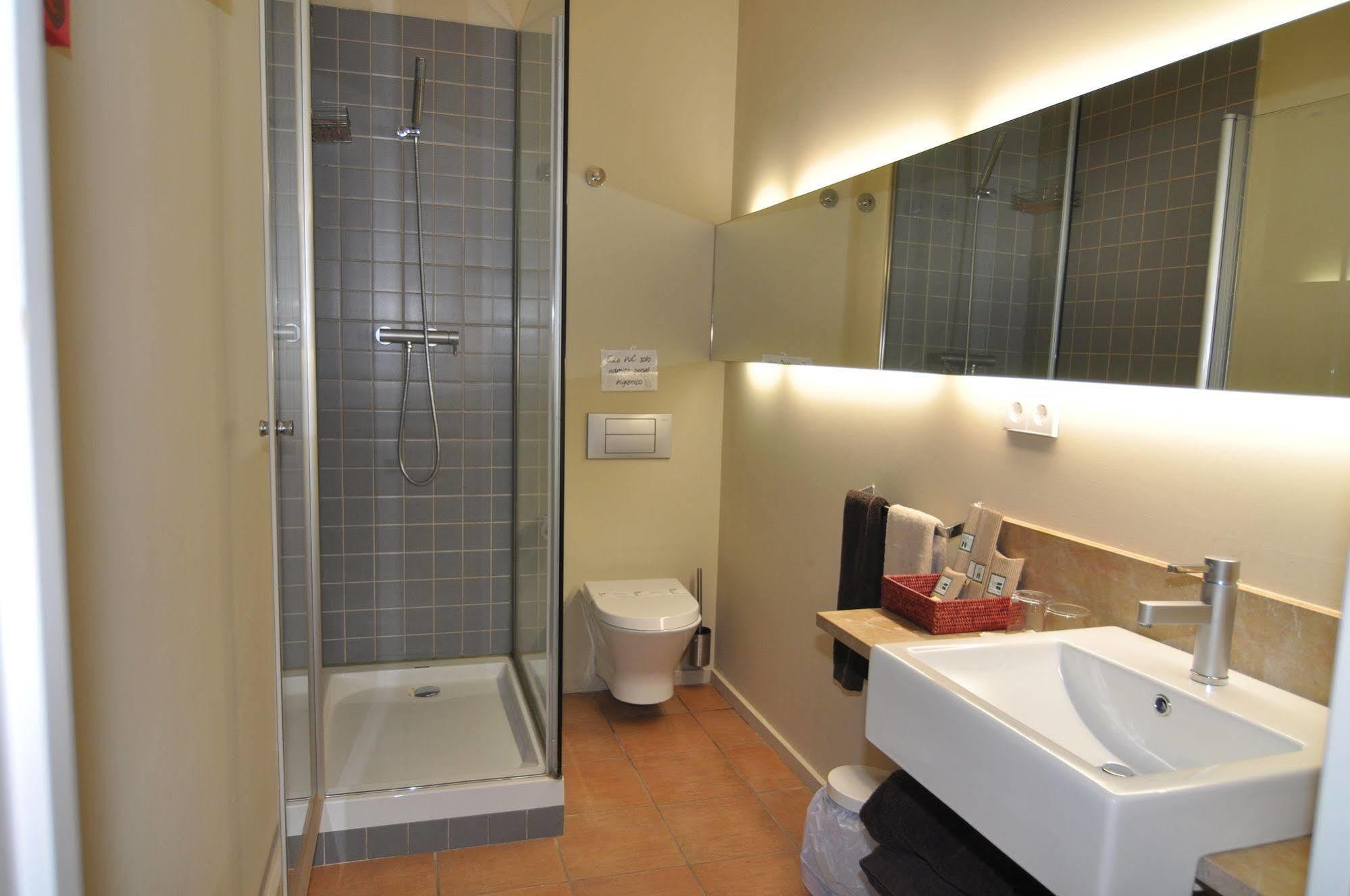 Hostal De Cabrit Sant Mateu Ngoại thất bức ảnh